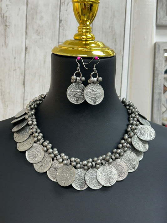 Oxidized silver necklace set