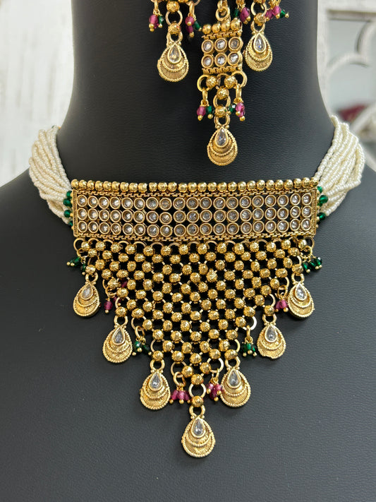 Gold plated necklace set / traditional necklace set